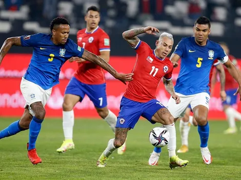 Formación: Chile entre tres defensores o tres delanteros