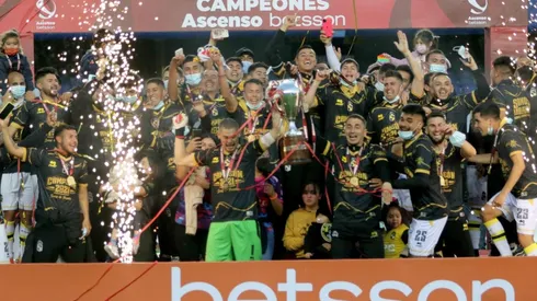 Esteban Paredes marcó un gol fundamental para el campeonato de Coquimbo Unido.