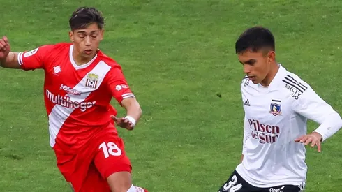 Colo Colo visita a un Curicó que pelea por salir del descenso y la promoción.