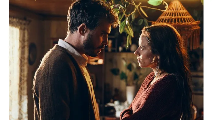 Nicolás Oyarzún y María Gracia Omegna protagonizan Amar Profundo.