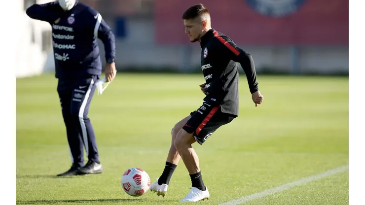 Leo Gil le entregó su apoyo a la selección chilena