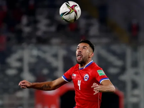 En la Roja esperan resultado de examen PCR de Mauricio Isla