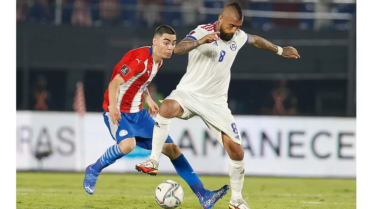 Guarello destaca a Arturo Vidal y Brereton contra Paraguay.