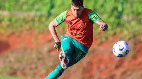 Castillo no ha logrado continuidad en Juventude y su presente en Brasil peligra.