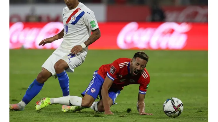 El jugador de Flamengo no viajará con la selección chilena a Paraguay.