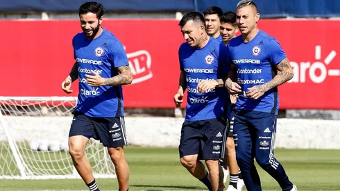 Eugenio Mena se entrenó sin problemas a la part del grupo.