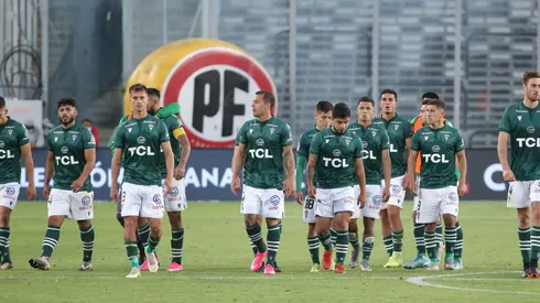 El plantel de Santiago Wanderers mostró sus molestias por los hechos recientes.
