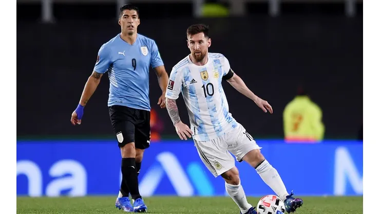 Esta semana se repetirá el duelo entre Suárez y Messi por las Eliminatorias CONMEBOL.