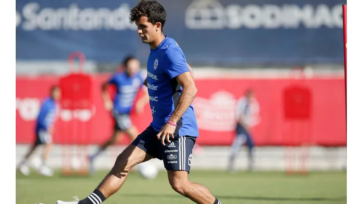 Ignacio Saavedra entrenando en la Roja