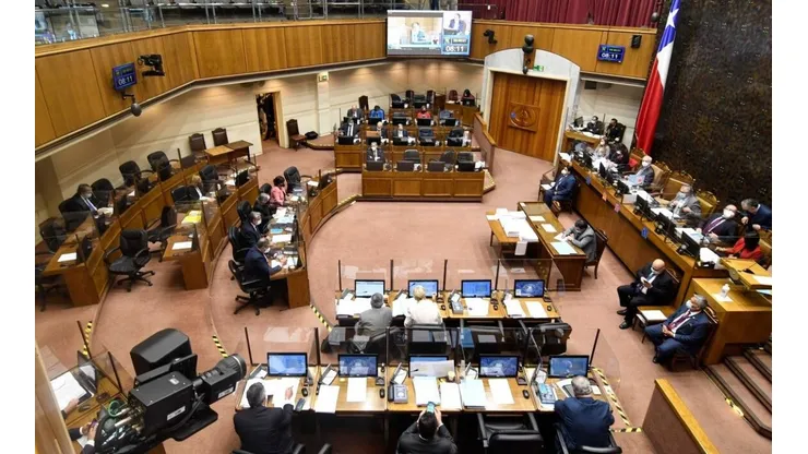 Senado vota Cuarto Retiro