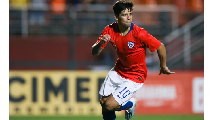 Víctor Dávila vuelve a la Roja