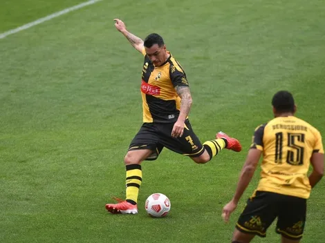 Esteban Paredes quiere postergar su retiro para aumentar su récord