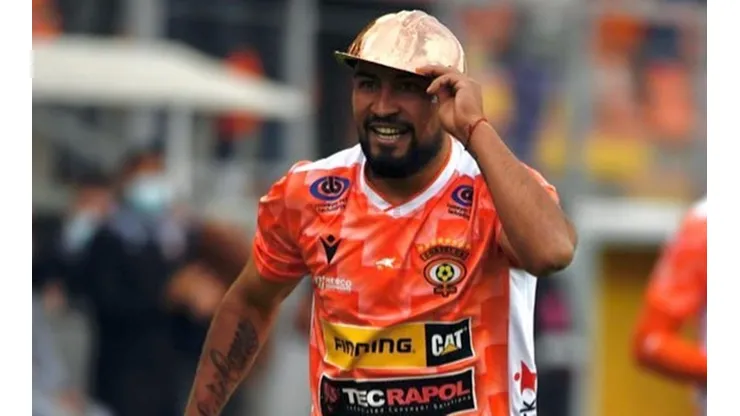 Nicolás Maturana quedó inmortalizado en la celebración de un gol clave ante Magallanes en Calama