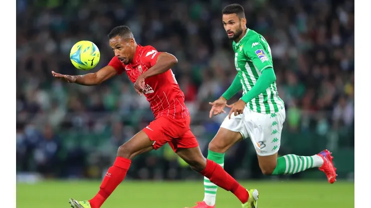 Sevilla se llevó con contundencia el derbi andaluz ante Betis.