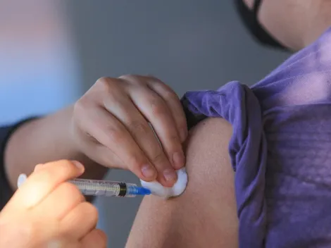 ¿Quiénes deben vacunarse con Dosis de Refuerzo esta semana? Consulta AQUÍ