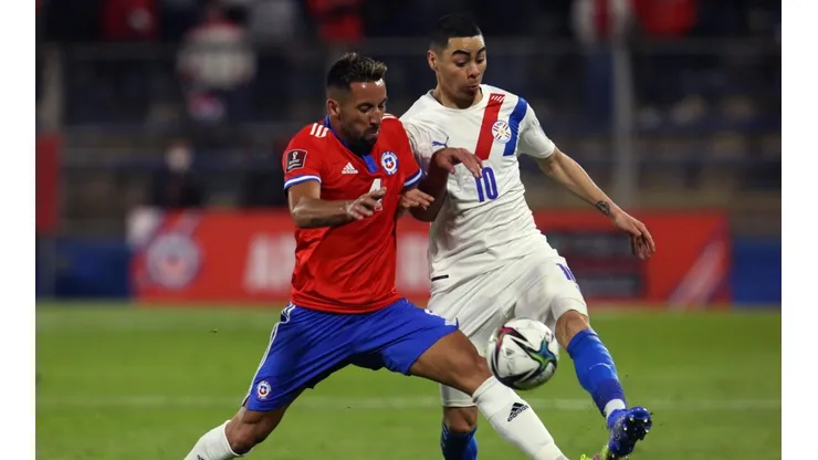 Mauricio Isla llega con buenas actuaciones en el Flamengo de Brasil para disputar las Eliminatorias Sudamericanas