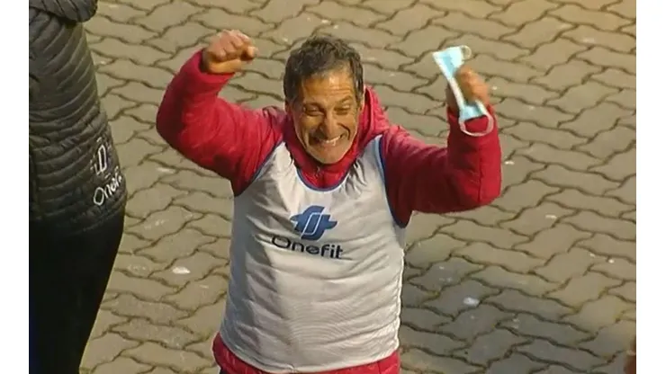 Mario Salas consiguió su primer triunfo en Huachipato