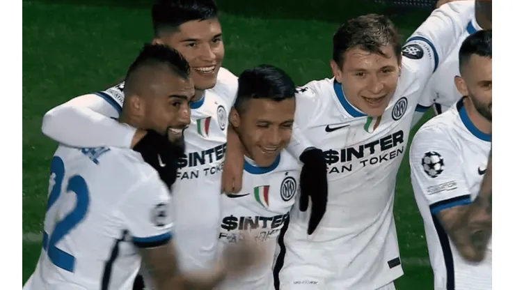 Alexis Sánchez entró desde el banco en el Inter y segundos después marcó contra Sheriff en la Champions.