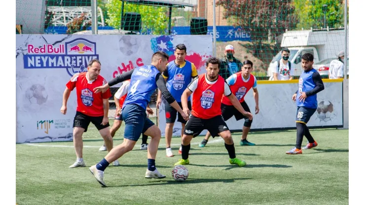 Red Bull Neymar Jr's Five entra en su recta final con la última clasificatoria en Santiago.