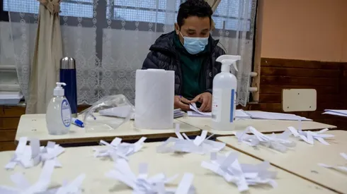 ¿Cómo saber cuáles son los candidatos a Senadores en la Región Metropolitana?