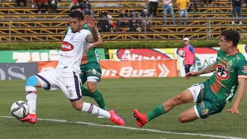 Con 21 tantos Gonzalo Sosa logra superar a Joaquín Larrivey en la tabla de goleadores