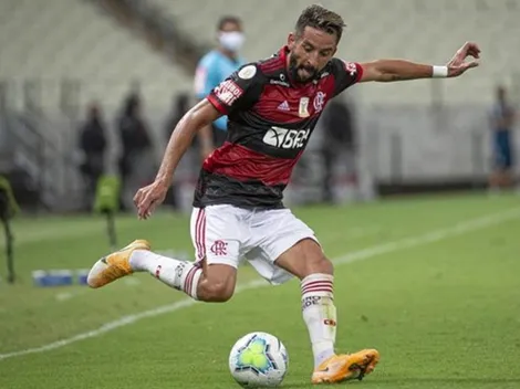 Isla se luce con asistencia a Gabigol en empate de Flamengo