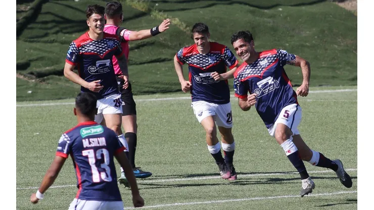 Recoleta consiguió un empate valioso que lo acerca al Torneo de Ascenso.