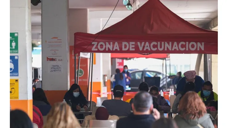 Calendario Vacunación Covid-19 | ¿Quién debe vacunarse este miércoles 3 de noviembre en Chile?