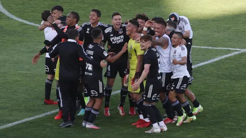 Colo Colo recupera a 17 jugadores tras nuevos exámenes PCR