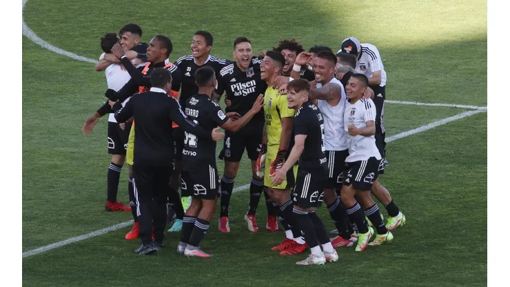 Colo Colo recupera a 17 jugadores tras nuevos exámenes PCR