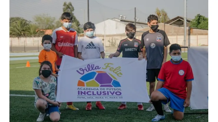 El estadio Bernardo O'higgins de Quinta Normal es el lugar donde se emplaza "Villa Feliz".