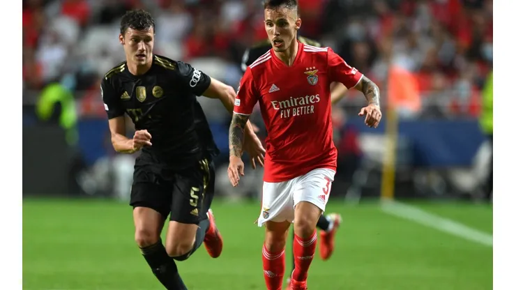 El Bayern fue arrollador en el duelo jugado en Portugal y venció al Benfica por 4-0.