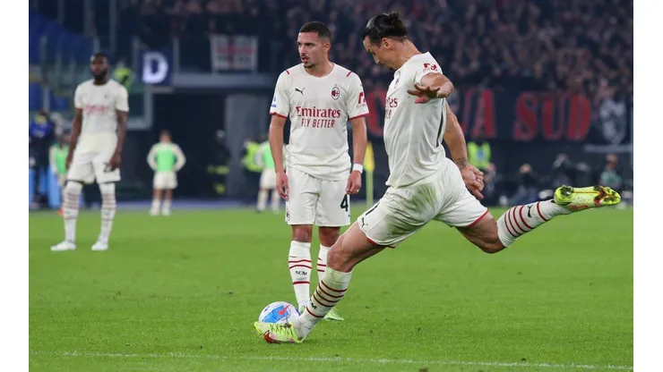 Zlatan Ibrahimovic brilló gracias a un golazo de tiro libre.