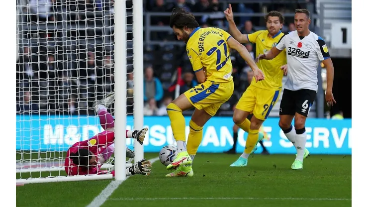 Brereton Díaz fue el héroe de la jornada con dos goles ante Derby County.