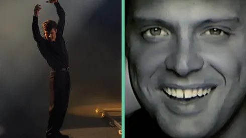 Diego Boneta recreando el video para Sueña en Luis Miguel, la serie. Y Micky en el video real.