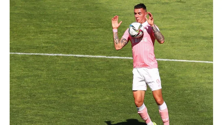 Los Cruzados también están en cuarentena, pero no han pedido suspender su encuentro por el Campeonato.