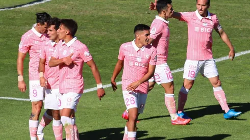 Universidad Católica aclaró que ningún jugador de Colo Colo visitó su camarín