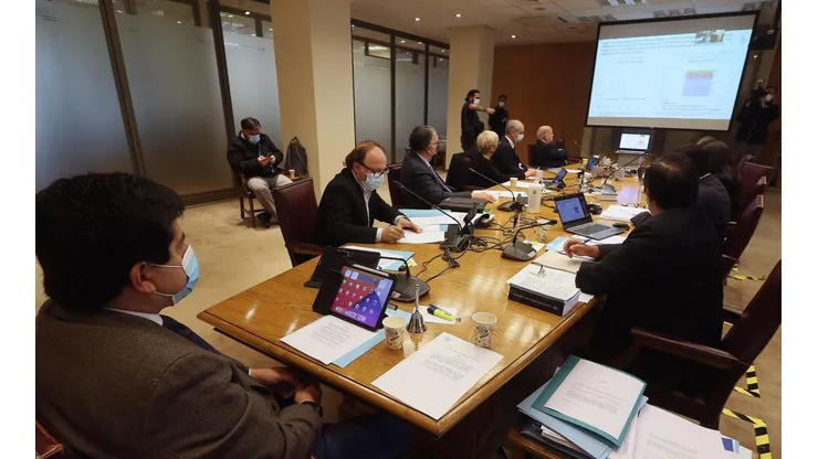 Comisión de Constitución aprobó el proyecto.