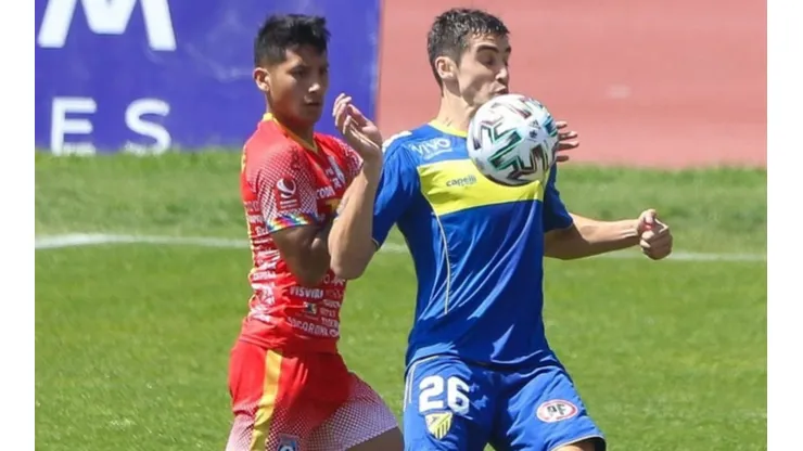 Barnechea jugó un partido clave con Arica