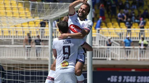 Vidangossy celebrando su gol frente a Universidad de Chile