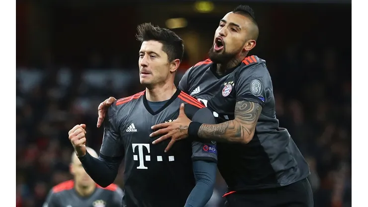 Robert Lewandowski convirtió casi cien goles en el Bayern Múnich jugando al lado de Arturo Vidal, de quien se llevó un gran recuerdo