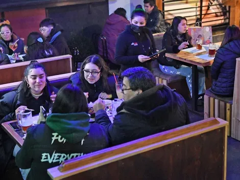 ¿Hay toque de queda en alguna Fase del Plan Paso a Paso?