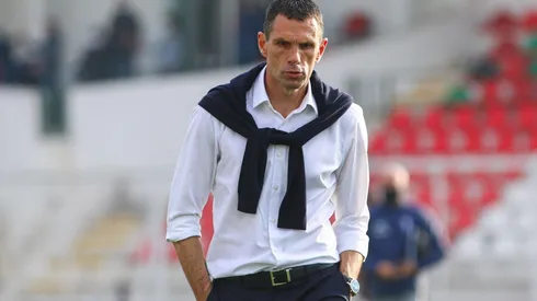 Gustavo Poyet dice que el fútbol chileno es parecido al mexicano