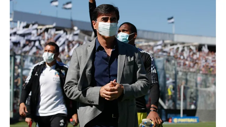 Quinteros se emocionó en el final del partido con el que estiran su ventaja en el liderato