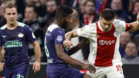 Ajax goleó a su clásico rival en Holanda