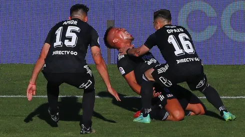Colo Colo y Universidad Católica en su partido por el Campeonato Nacional.