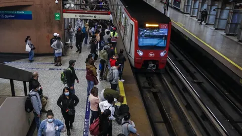 Conoce el horario del tren subterráneo en la capital.