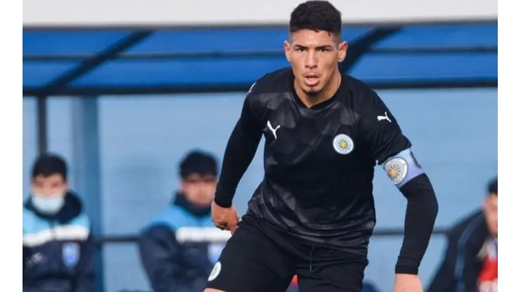 Alan Saldivia llegará los primeros días de noviembre para firmar con Colo Colo.