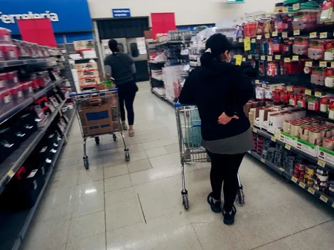 ¿Hasta qué hora funcionan los supermercados el fin de semana?