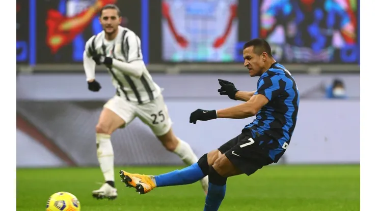 Alexis debe pelear desde atrás para tener más protagonismo en el Inter.